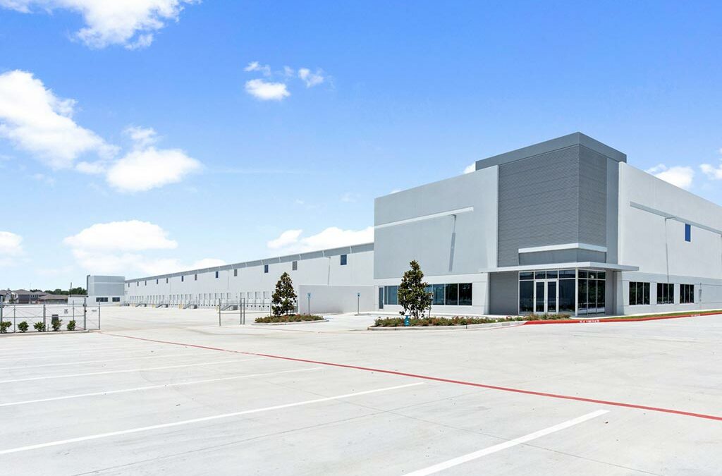 Hallmark Floors Acquires New Distribution Center From Vigavi